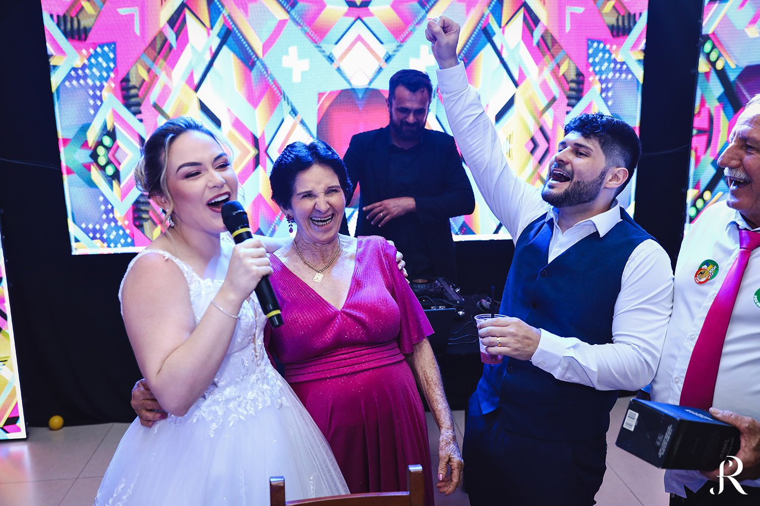 fotografo-casamento-riopreto-rafaelfernando-janaina-gilberto- (61) fotografo-casamento-riopreto-rafaelfernando-janaina-gilberto- (61)
